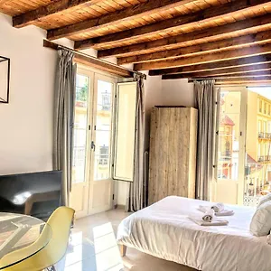 Apartment Homely Loft Gaona Centro, Málaga